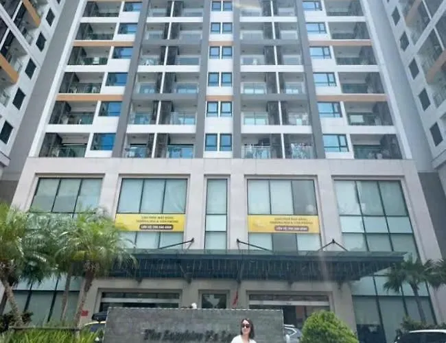 The Saphire - Tranthuy Sea View Aparthotel *
